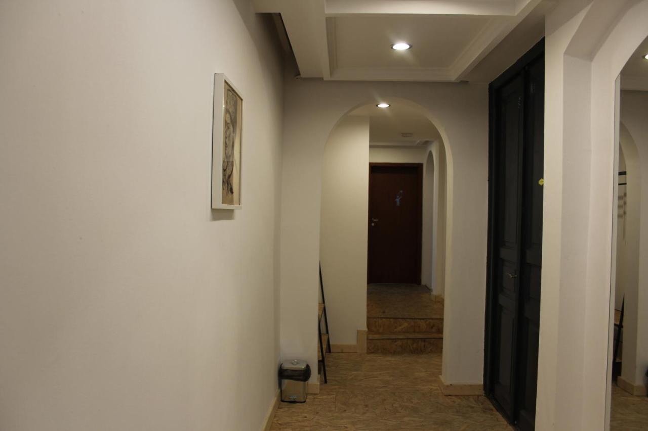 A Pousada Victoria Poshtel Bucareste Exterior foto